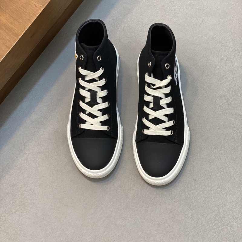 H**mes sneakers